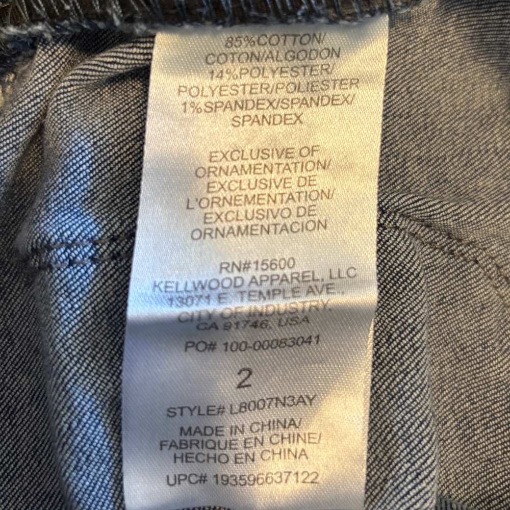 Wit & Wisdom Stretch Denim Shorts, Size 2, 9.5” Inseam Unrolled, Jean Shorts - Picture 10 of 11
